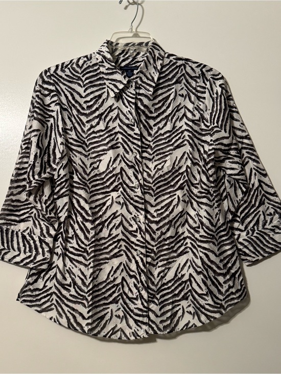 Westbound Tops - Westbound Black & White Zebra-Print Button-Down Shirt
